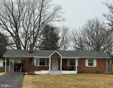 26844 Howard Chapel Dr, Damascus, MD 20872