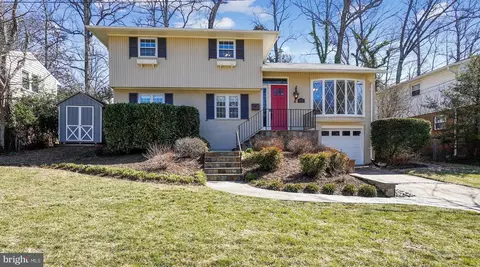 9209 Friars Rd, Bethesda, MD 20817