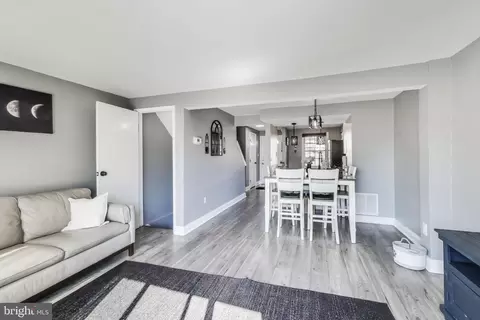 1255 Elm Grove Cir, Silver Spring, MD 20905 photo 6