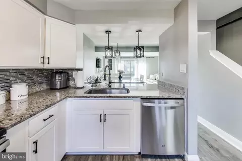 1255 Elm Grove Cir, Silver Spring, MD 20905 photo 11