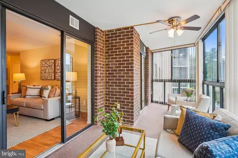 15100 Interlachen Dr #4-221, Silver Spring, MD 20906 photo 18