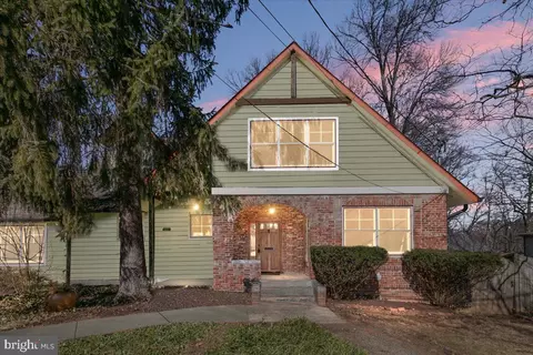 816 Colby Ave, Takoma Park, MD 20912