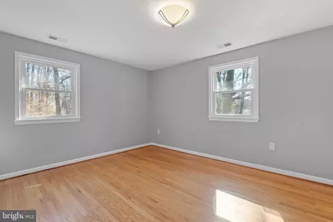 Bedroom - 2105 Drury Rd, Silver Spring, MD 20906 photo 5 of 6