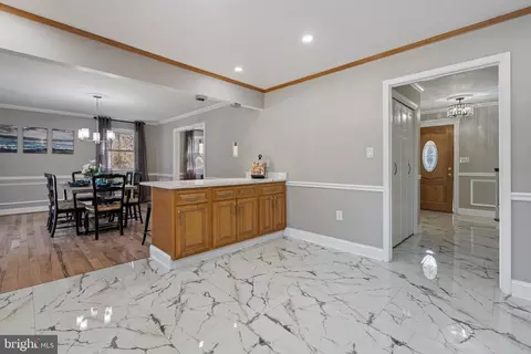 Entry Way - 2105 Drury Rd, Silver Spring, MD 20906 photo 2 of 5
