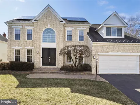 10208 Sweetwood Ave, Rockville, MD 20850