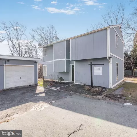 18020 Cactus Ct, Gaithersburg, MD 20877