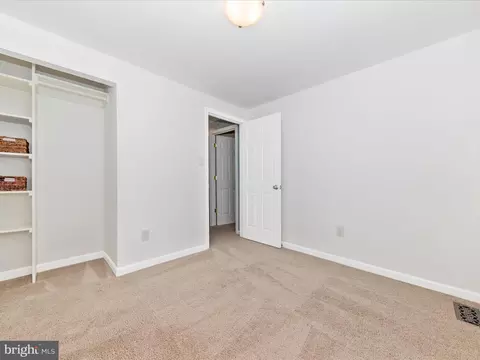 17634 Kohlhoss Rd, Poolesville, MD 20837 photo 29