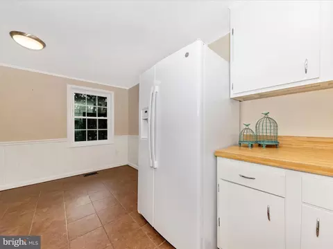 17634 Kohlhoss Rd, Poolesville, MD 20837 photo 11
