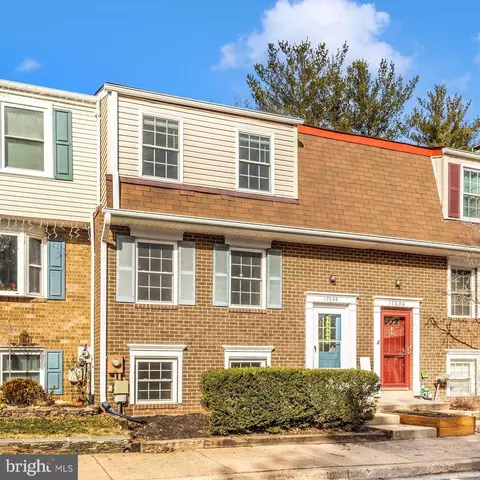 17634 Kohlhoss Rd, Poolesville, MD 20837 photo 2