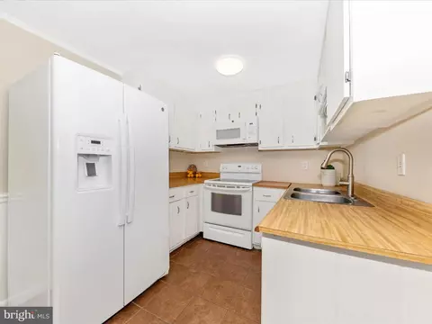 17634 Kohlhoss Rd, Poolesville, MD 20837 photo 9