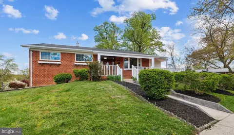 9425 Weaver St, Silver Spring, MD 20901