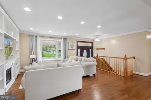 Living - 9425 Weaver St, Silver Spring, MD 20901 photo 1 of 1