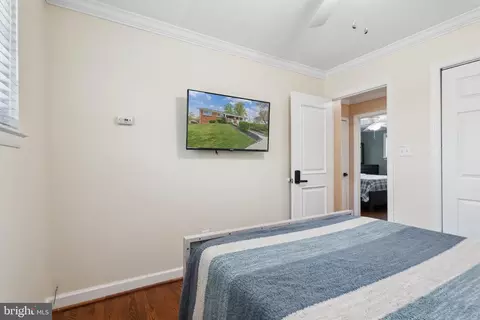 Bedroom - 9425 Weaver St, Silver Spring, MD 20901 photo 5 of 9