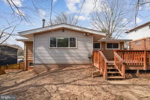 Exterior - 11409 Fairoak Dr, Silver Spring, MD 20902 photo 6 of 17