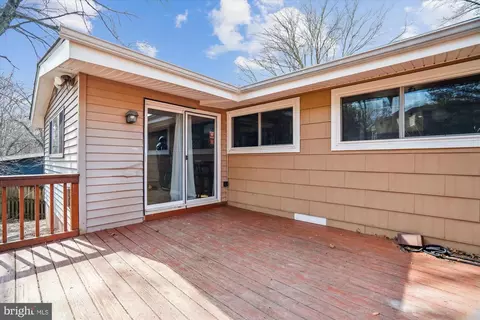 Exterior - 11409 Fairoak Dr, Silver Spring, MD 20902 photo 3 of 17