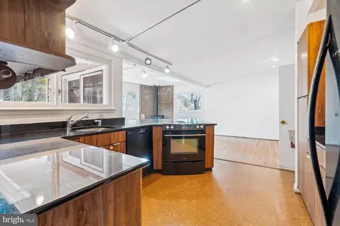 Kitchen - 11409 Fairoak Dr, Silver Spring, MD 20902 photo 1 of 4