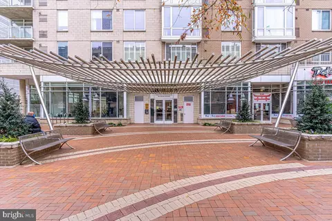 930 Wayne Ave #407, Silver Spring, MD 20910