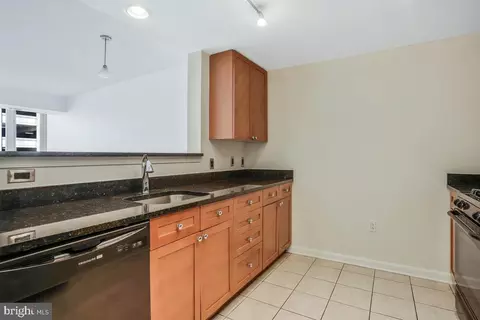 Kitchen - 930 Wayne Ave #407, Silver Spring, MD 20910 photo 1 of 5