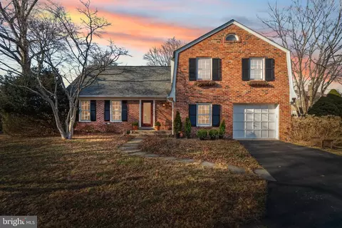 9408 Five Logs, Montgomery Village, MD 20886