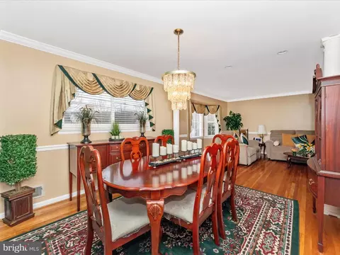 Dining - 1504 Leister Dr, Silver Spring, MD 20904 photo 2 of 4