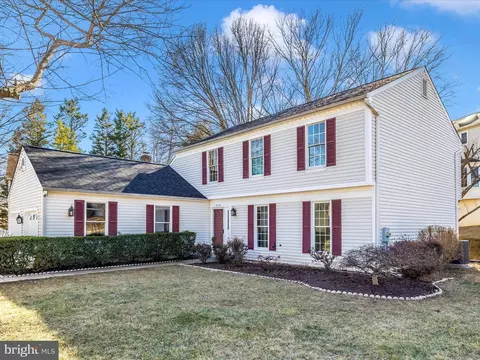 19120 Gunnerfield Ln, Germantown, MD 20874