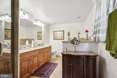 Bath - 15516 Tierra Dr, Silver Spring, MD 20906 photo 2 of 2