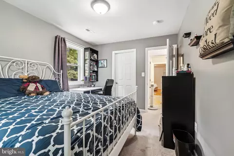 Bedroom - 15516 Tierra Dr, Silver Spring, MD 20906 photo 7 of 9