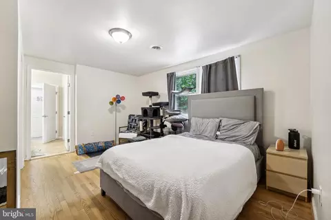 Bedroom - 15516 Tierra Dr, Silver Spring, MD 20906 photo 4 of 9