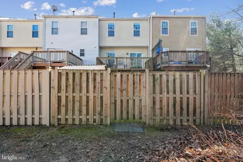 Exterior - 26 Long Green Ct, Silver Spring, MD 20906 photo 5 of 6