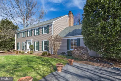14709 Spring Meadows Dr, Darnestown, MD 20874