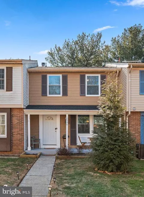 12350 Quail Woods Dr, Germantown, MD 20874