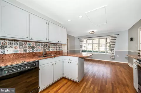 Kitchen - 312 Beaumont Rd, Silver Spring, MD 20904 photo 4 of 5