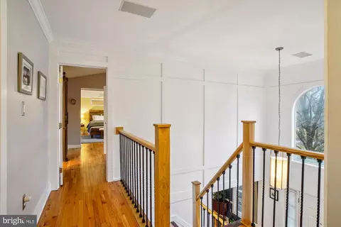 Entry Way - 9 Haller Ct, Poolesville, MD 20837 photo 8 of 11
