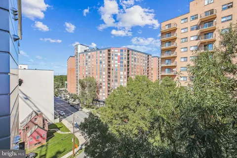 1320 Fenwick Ln #800, Silver Spring, MD 20910 photo 7