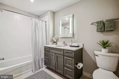 1320 Fenwick Ln #800, Silver Spring, MD 20910 photo 19