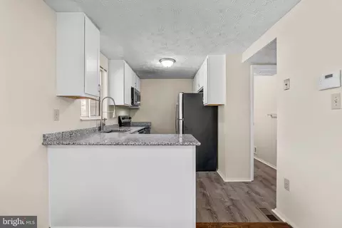 Kitchen - 13620 Jacqueline Ct, Silver Spring, MD 20904 photo 2 of 4