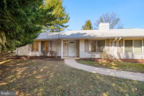 14527 Kelmscot Dr #168 B, Silver Spring, MD 20906