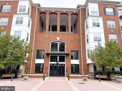 501 Hungerford Dr #339, Rockville, MD 20850