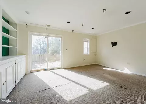 3930 Tynewick Dr #8, Silver Spring, MD 20906 photo 7
