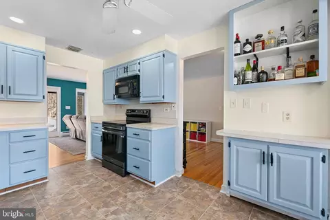 12115 Willow Wood Dr, Silver Spring, MD 20904 photo 18