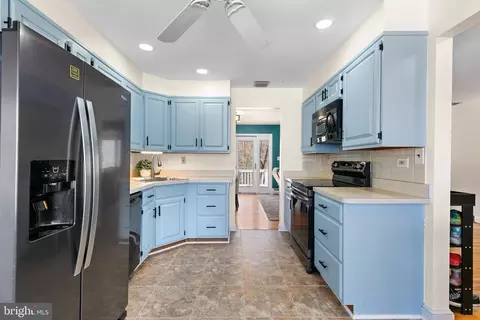 12115 Willow Wood Dr, Silver Spring, MD 20904 photo 20