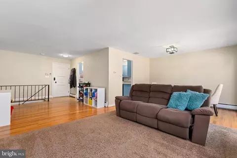 12115 Willow Wood Dr, Silver Spring, MD 20904 photo 8