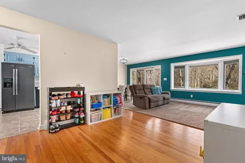 12115 Willow Wood Dr, Silver Spring, MD 20904 photo 11