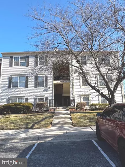 2515 Mcveary Ct #9CC, Silver Spring, MD 20906