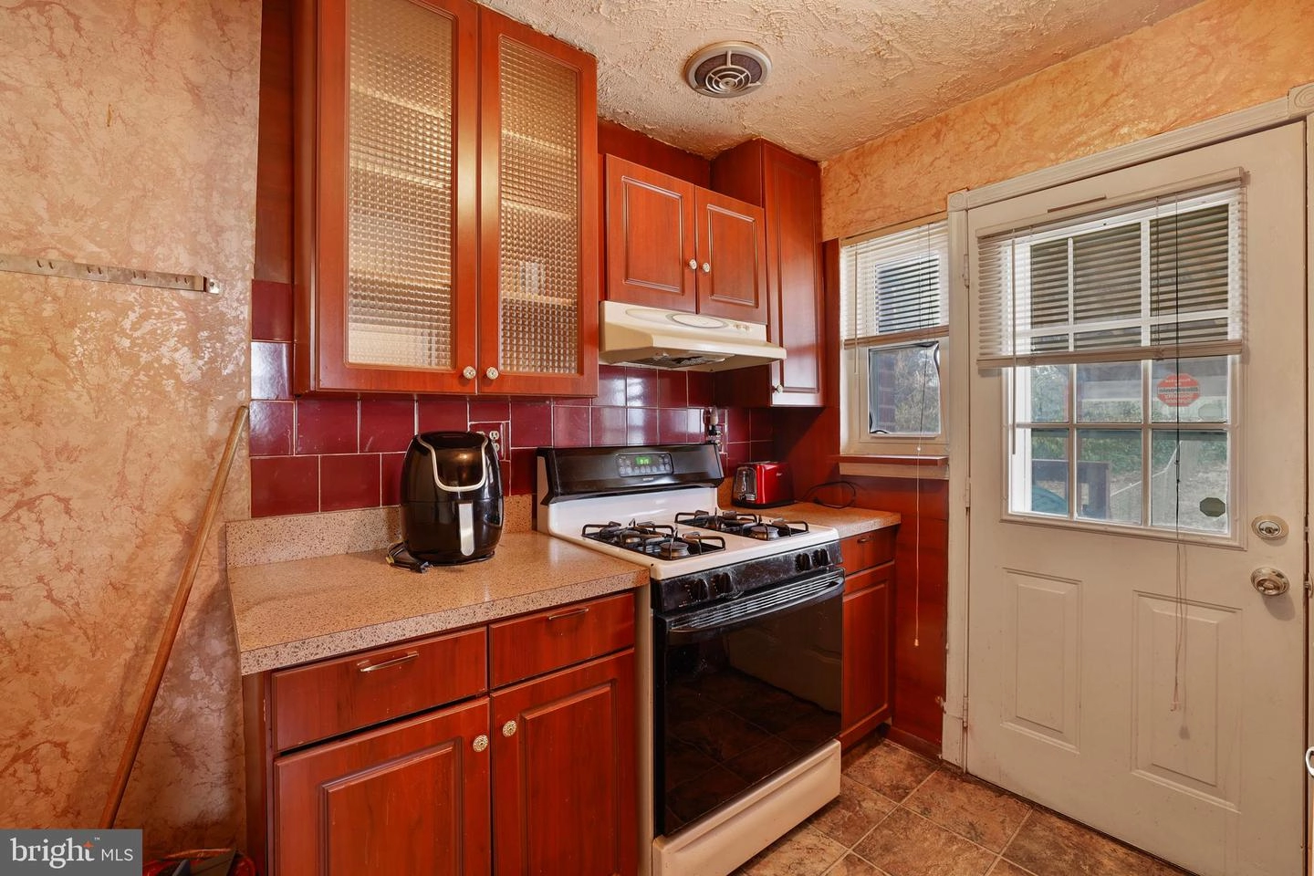 Other - 12037 Claridge Rd, Silver Spring, MD 20902 photo 3 of 9