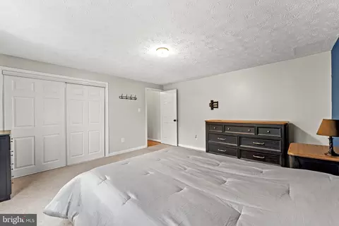 Bedroom - 13 Ivywood Ct, Silver Spring, MD 20904 photo 8 of 10