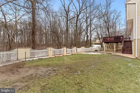 Exterior - 13 Ivywood Ct, Silver Spring, MD 20904 photo 16 of 17