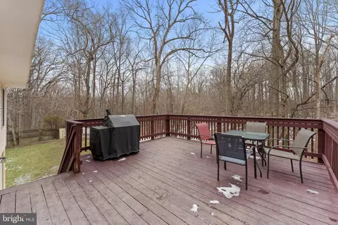 Exterior - 13 Ivywood Ct, Silver Spring, MD 20904 photo 8 of 17