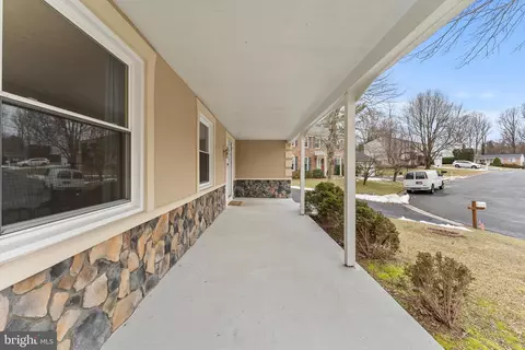 Exterior - 13 Ivywood Ct, Silver Spring, MD 20904 photo 6 of 17