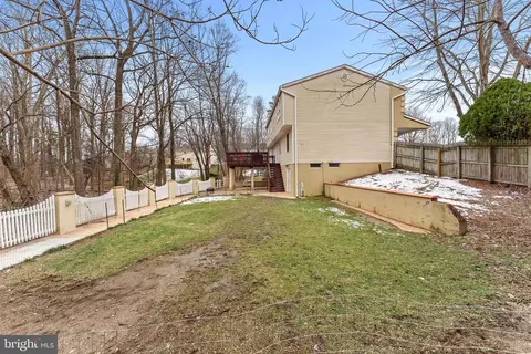 Exterior - 13 Ivywood Ct, Silver Spring, MD 20904 photo 14 of 17